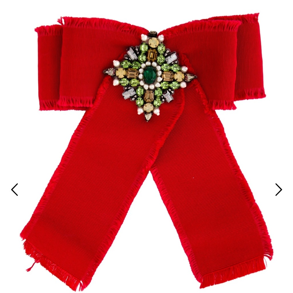 New!! Gorgeous!!! Gucci Grosgrain Red Bow Pin Brooch